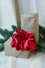 Load image into Gallery viewer, Satin Crystal Scrunchies