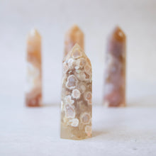 Load image into Gallery viewer, Flower Agate Tower Medium