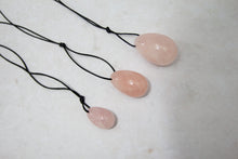 Load image into Gallery viewer, Rose Quartz Yoni Egg