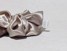 Load image into Gallery viewer, Satin Crystal Scrunchies