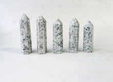 Load image into Gallery viewer, Kiwi Jasper Tower