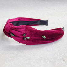 Load image into Gallery viewer, Moss Agate and Ruby in Zoisite