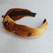 Load image into Gallery viewer, Garnet, Tigers eye, Moss agate, Red Jasper and Citrine