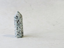 Load image into Gallery viewer, Kiwi Jasper Tower