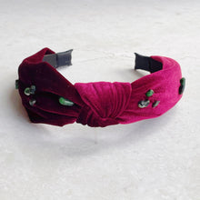 Load image into Gallery viewer, Moss Agate and Ruby in Zoisite