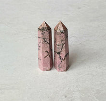 Load image into Gallery viewer, Rhodonite Tower