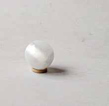Load image into Gallery viewer, Selenite Sphere