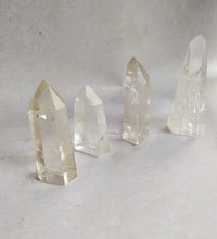Load image into Gallery viewer, Clear Quartz Tower