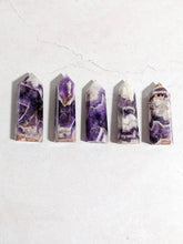 Load image into Gallery viewer, Amethyst Chevron Towers