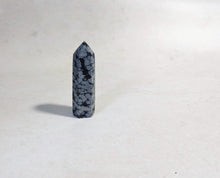 Load image into Gallery viewer, Snowflake Obsidian Tower
