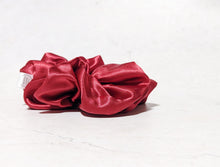 Load image into Gallery viewer, Satin Crystal Scrunchies