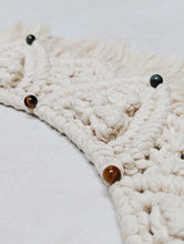 Load image into Gallery viewer, Crystal Macrame Wreath