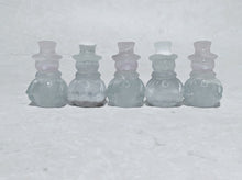 Load image into Gallery viewer, Lavender Fluorite Snowman