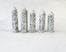 Load image into Gallery viewer, Kiwi Jasper Tower