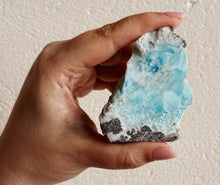 Load image into Gallery viewer, Larimar 1
